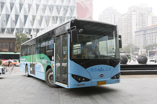 比亞迪BYD6100LGEV4公交車(純電動20-39座)