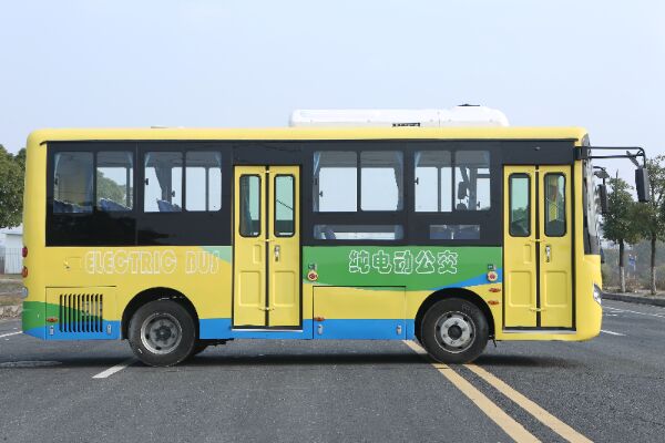 上饒SR6660BEVG公交車（純電動(dòng)10-27座）