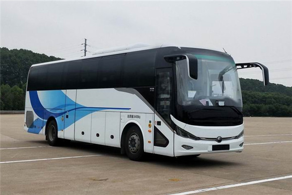 宇通ZK5167XYL16醫(yī)療車(chē)（柴油國(guó)六2-9座）