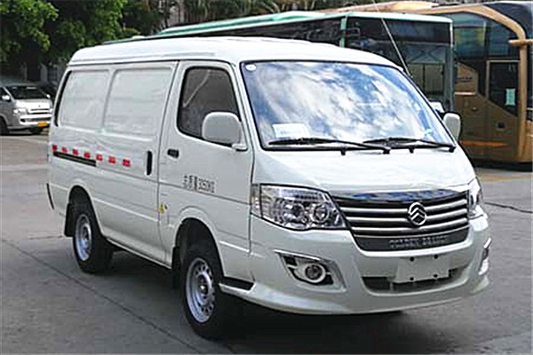 金旅XML5038XXYEV10廂式運(yùn)輸車（純電動(dòng)2座）