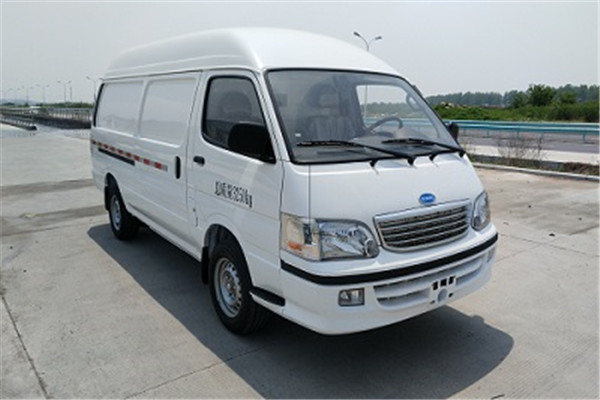 南京金龍NJL5038XXYBEV4廂式運(yùn)輸車（純電動(dòng)2-5座）